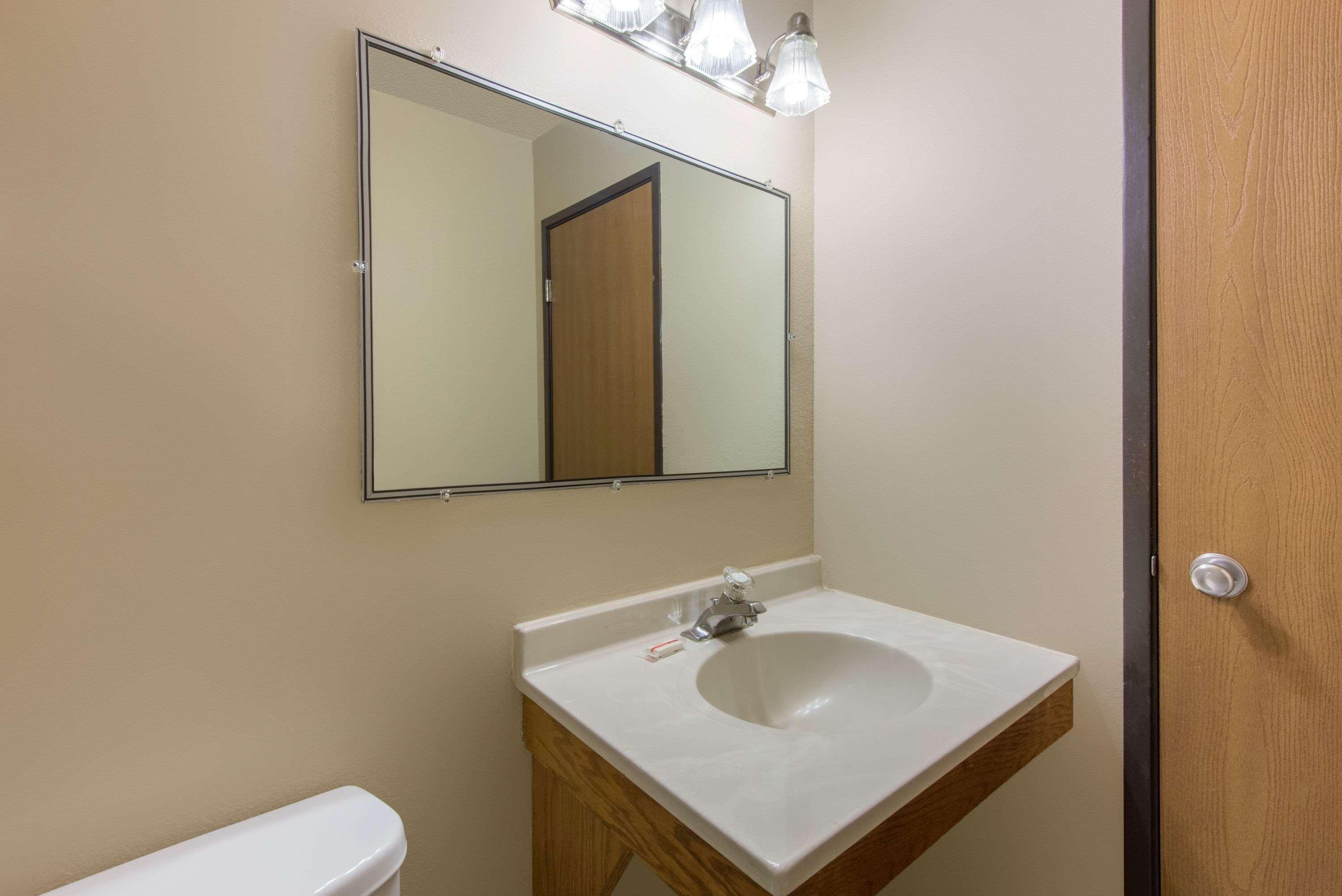 Super 8 By Wyndham Youngstown/Austintown Экстерьер фото